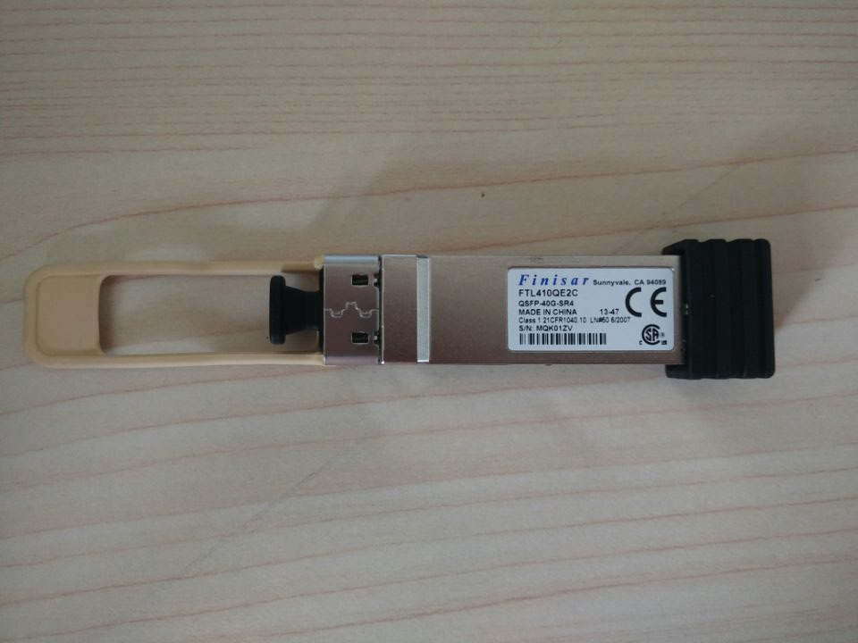 Finisar 40G QSFP+ģFTL410QE2C