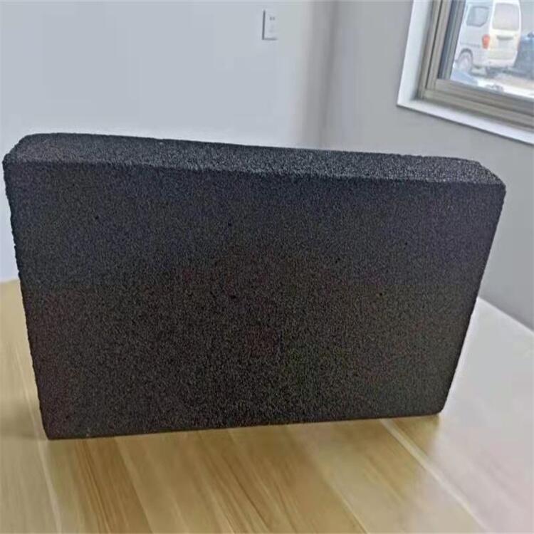 ĭ